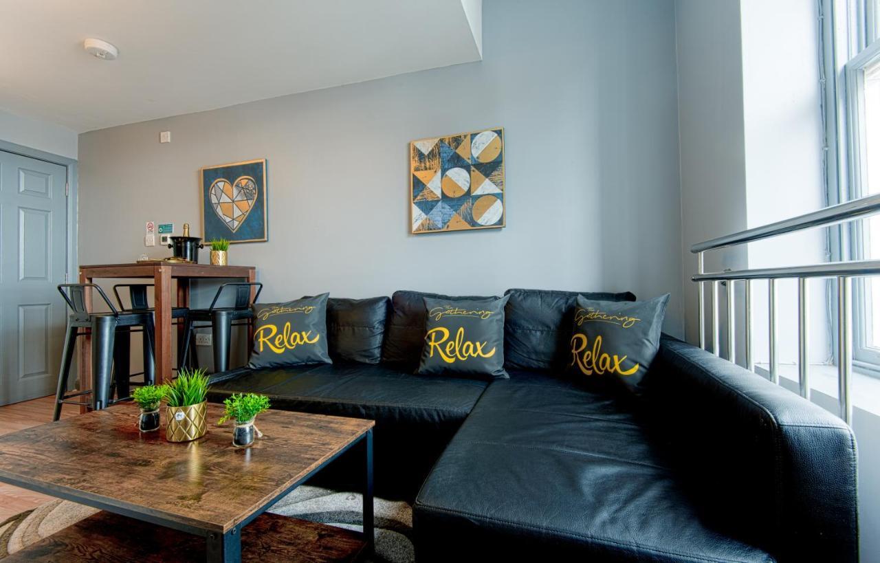 شقة The Eistedfod Penthouse - Berwyn House ريكسهام المظهر الخارجي الصورة