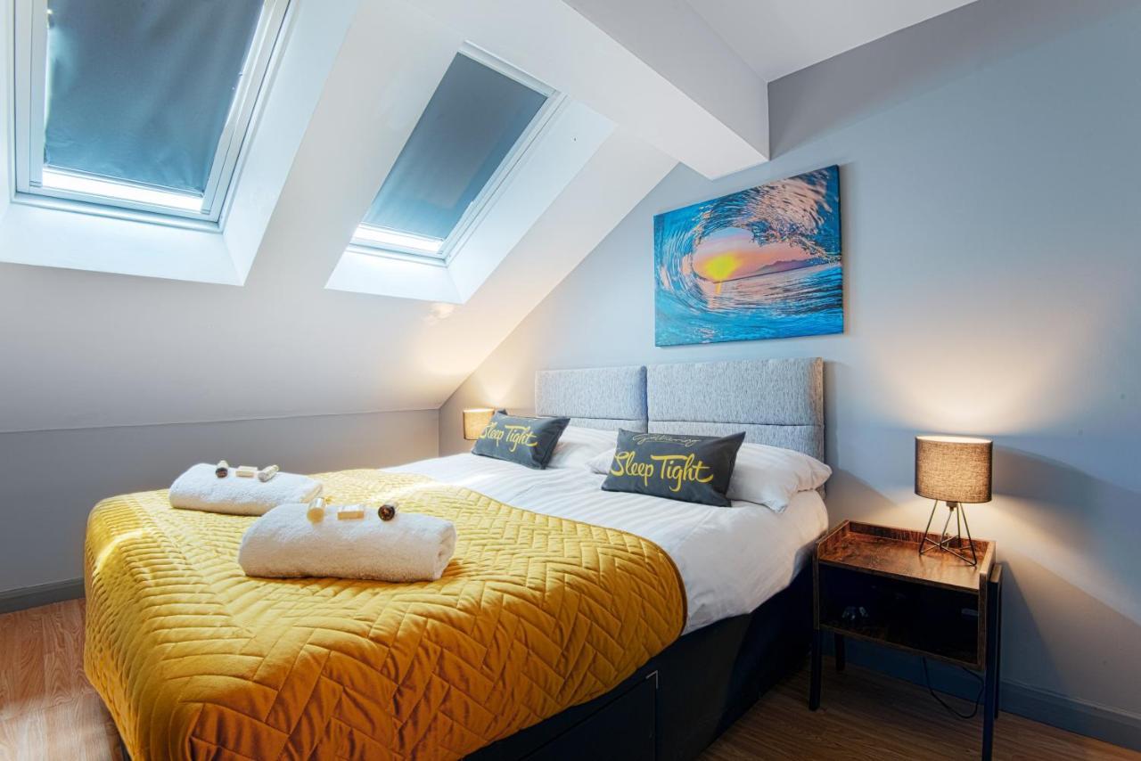 شقة The Eistedfod Penthouse - Berwyn House ريكسهام المظهر الخارجي الصورة